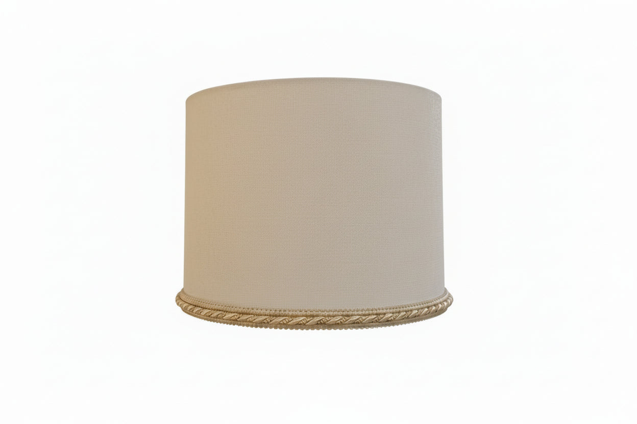 ABATJOUR QUEEN WHITE 25 CM